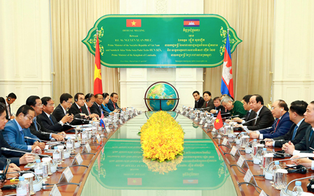 Hội đàm cấp cao Việt Nam-Campuchia.